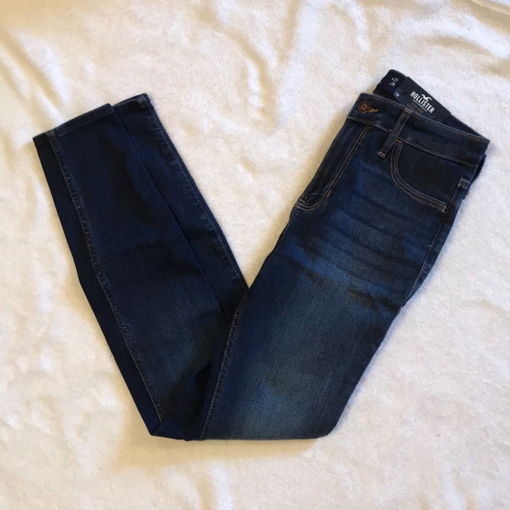 New with tags Hollister high rise skinny jeans